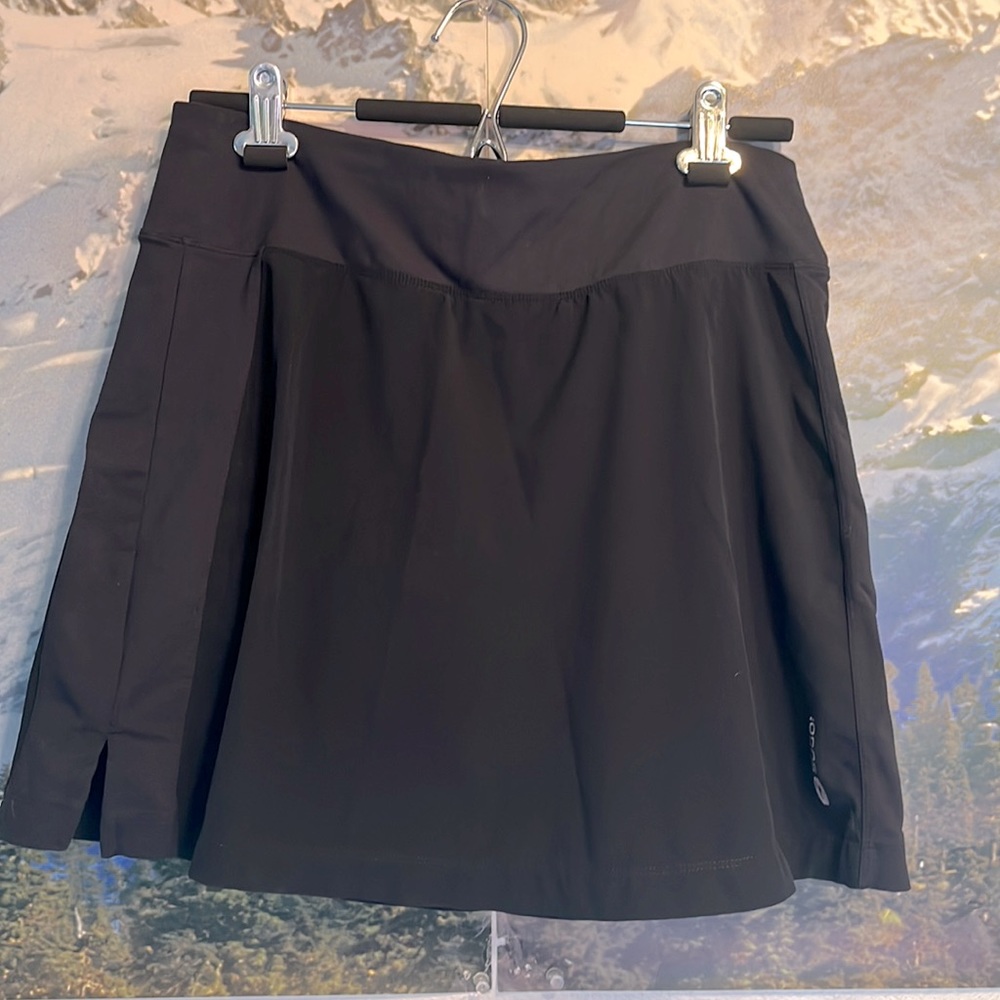 Sugoi Moxie Travel Skirt Skort WM Medium
